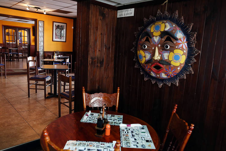 Sazón con corazón Sal.pr