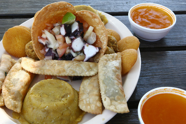 La Casa de los Pastelillos Guayama Sal.pr